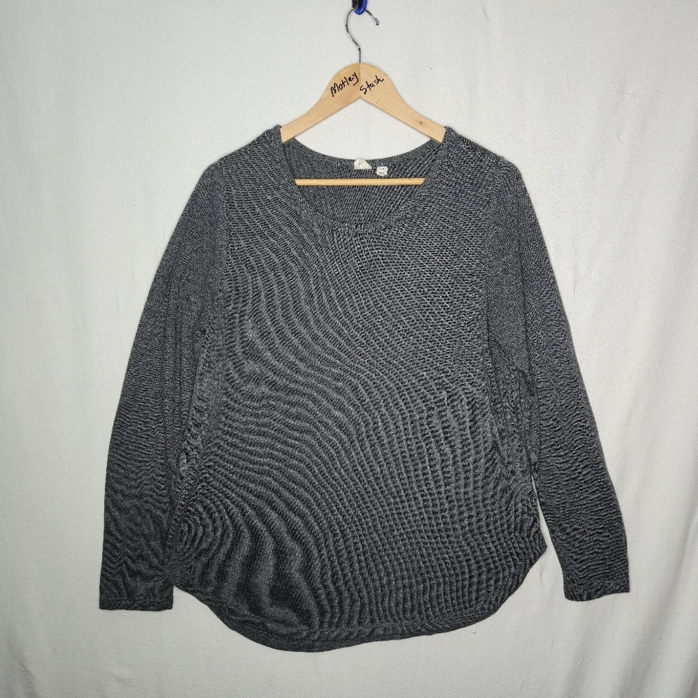 Gap Ladies Gray Long Sleeve Top Size Large